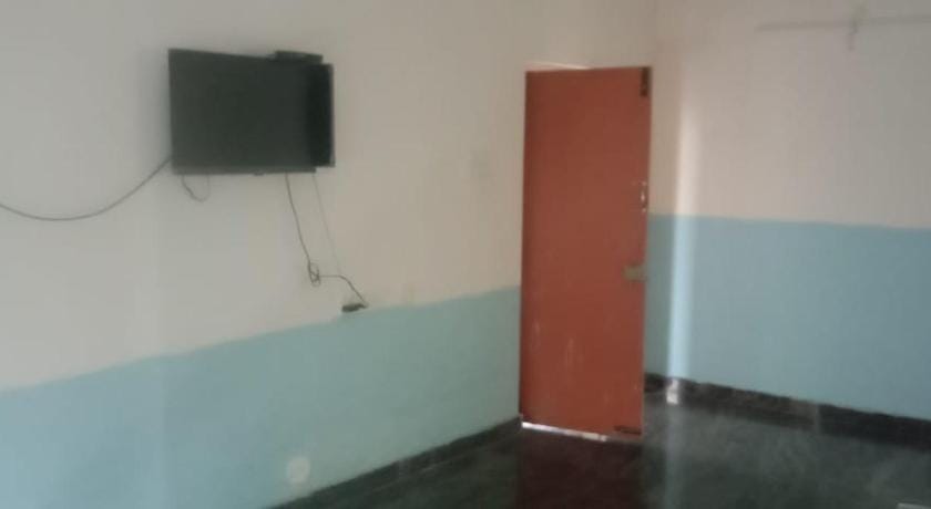 Six Face Guest House Bed and Breakfast in Puducherry