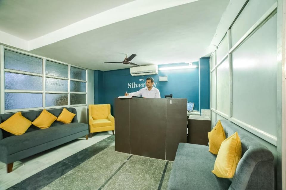 Hotel O Royal Discovery Hotel in Delhi