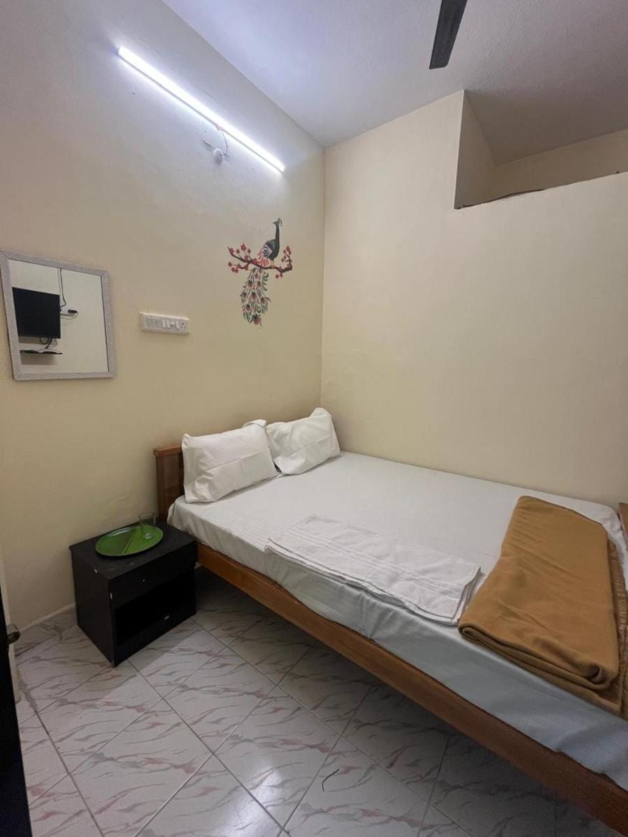 Delmonresidency Bed and Breakfast in Chennai