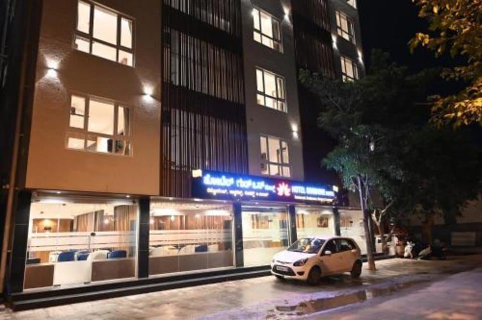 Good One Suites Hotel in Bengaluru