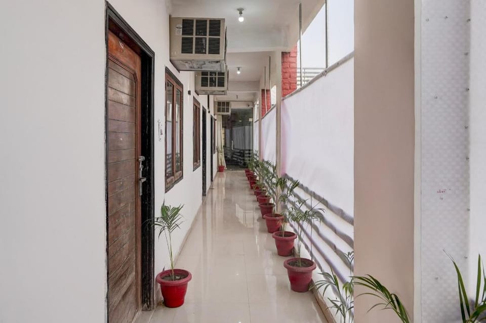 Hotel O NEW CLARK INN & BANQUET Hotel in Lucknow