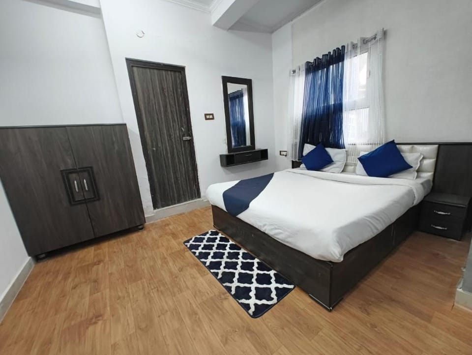 FabHotel Sara Residency Hotel in Uttar Pradesh