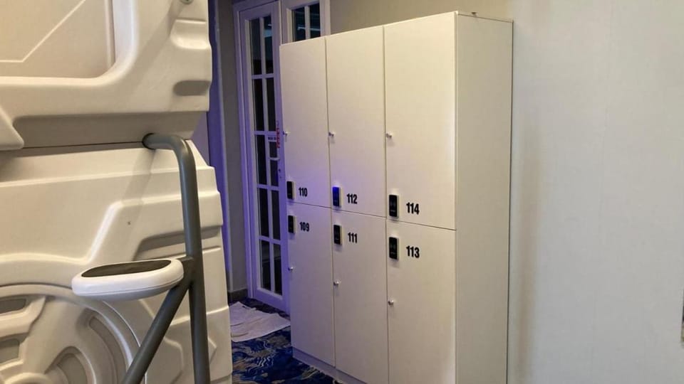 Kochipods Capsule hotel in Kochi
