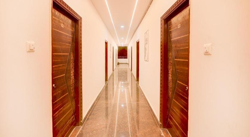 Hotel O Trinetra Stay In Luxury Hotel in Telangana