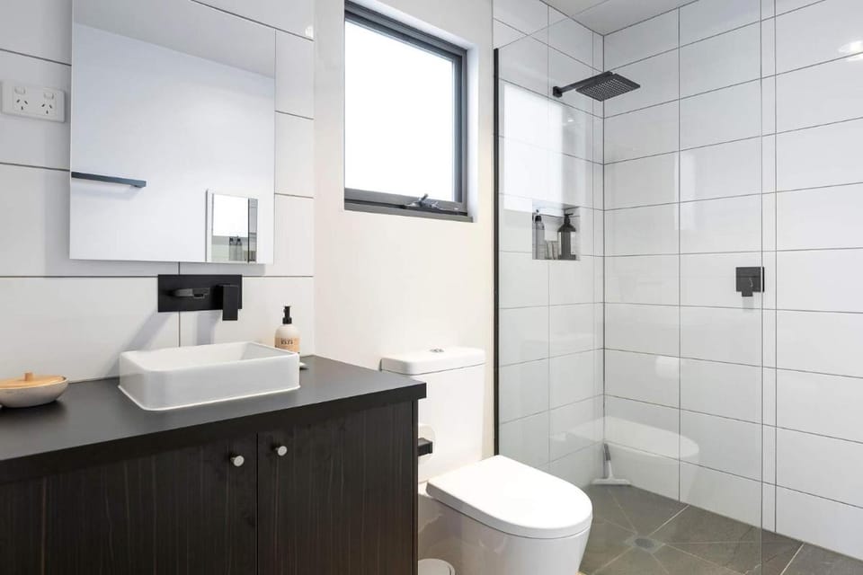 Spacious 1-Bed Townhouse in Norlane Vacation rental in Geelong