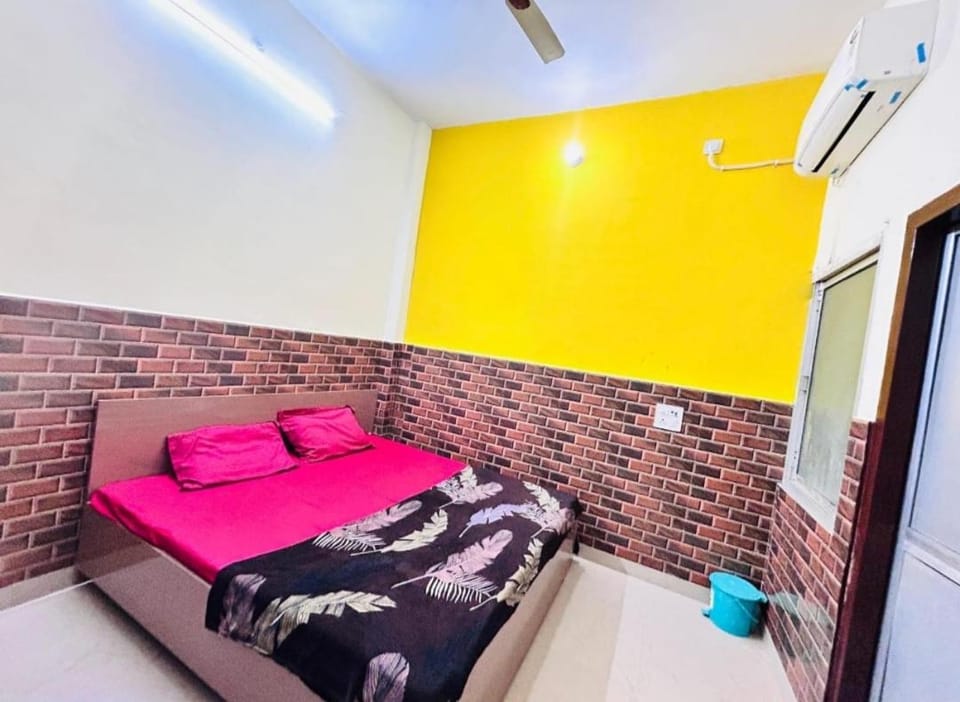 Shri radha ji guest house Bed and Breakfast in Uttar Pradesh