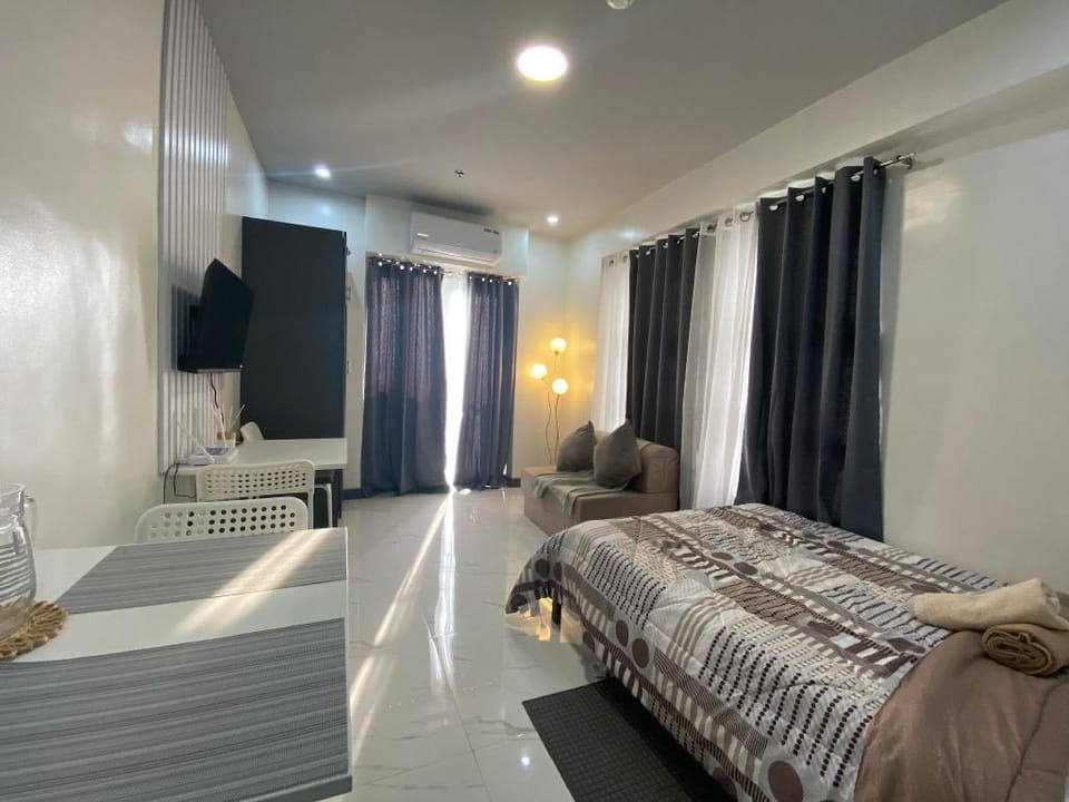 Victoria Sports Tower 2 Condo staycation by Ars&Co Apartment in Quezon City