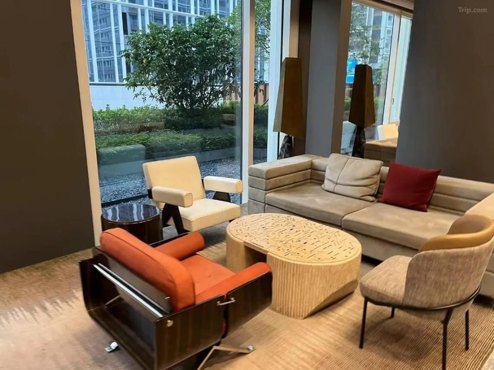 ShenZhen Platinum Collection Service Apt Hotel in Hong Kong