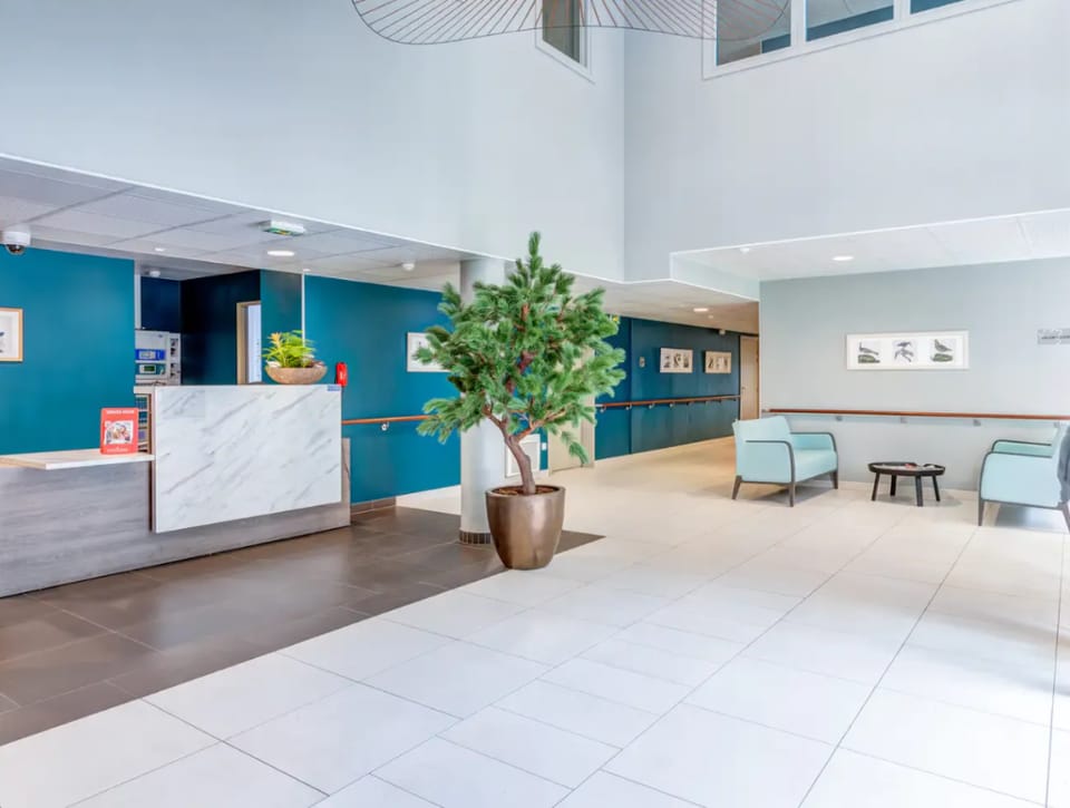 Quality Suites St-Quentin en Yvelines Hotel in Montigny-le-Bretonneux