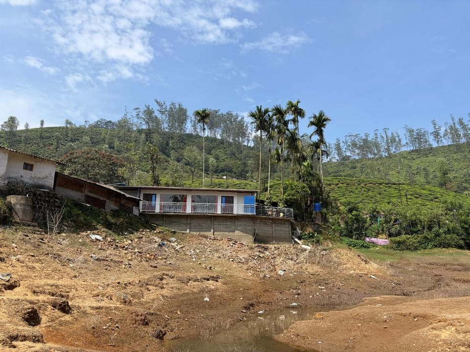 Glass House Retreat Hotel in Kerala