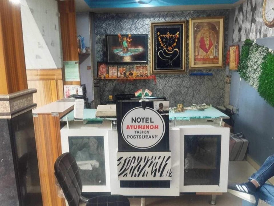 Hotel O Karond Square Bus Terminal Bhopal Formerly Hotel Munmun Hotel in Gujarat