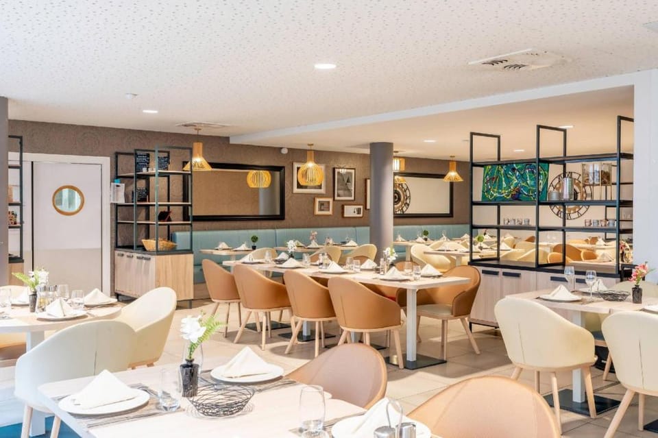 Quality Suites Toulouse Pont Jumeaux Hotel in Toulouse