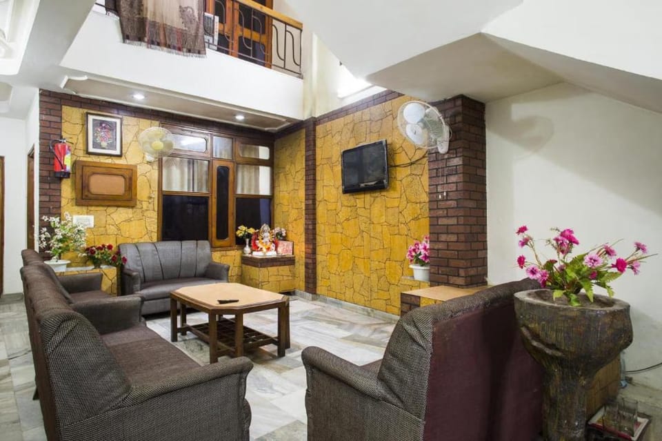 Hotel Rama Palace Katra Jammu and Kashmir Hotel in Punjab