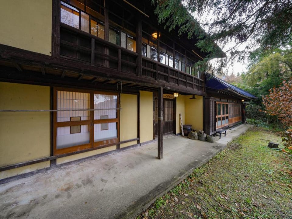 Mahoroba A 150YearOld Traditional Farmhouse　真秀ろば Hotel in Nagano Prefecture