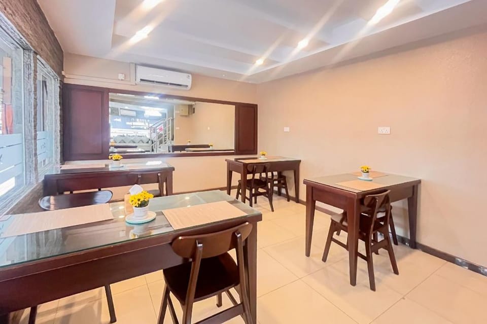 Urbanview Hotel X Ten Harbour Bay Batam Hotel in Riau Islands, Indonesia