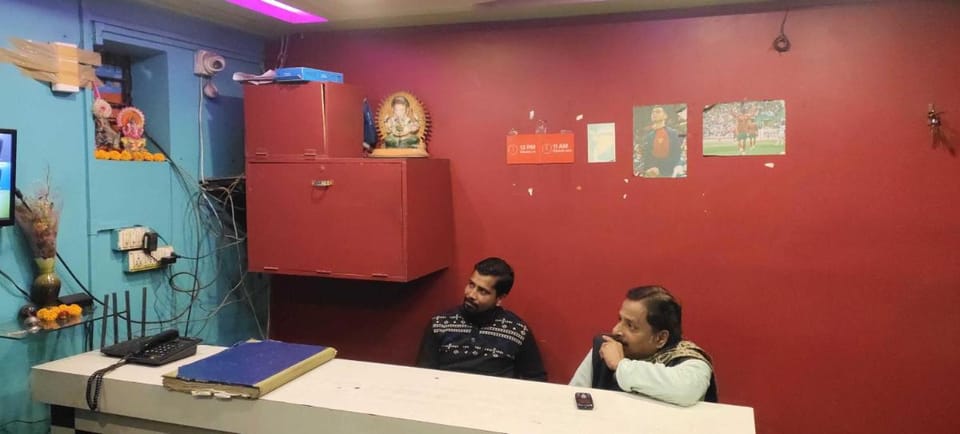 SPOT ON by OYO Roy Travel Hotel in West Bengal