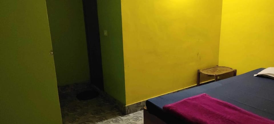 SPOT ON by OYO Roy Travel Hotel in West Bengal