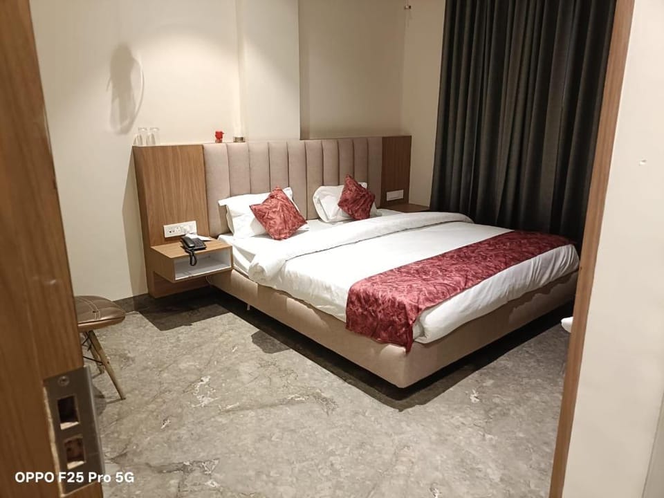 OYO 840119 Lakshmi Krishna Banquet Hotel in Lucknow