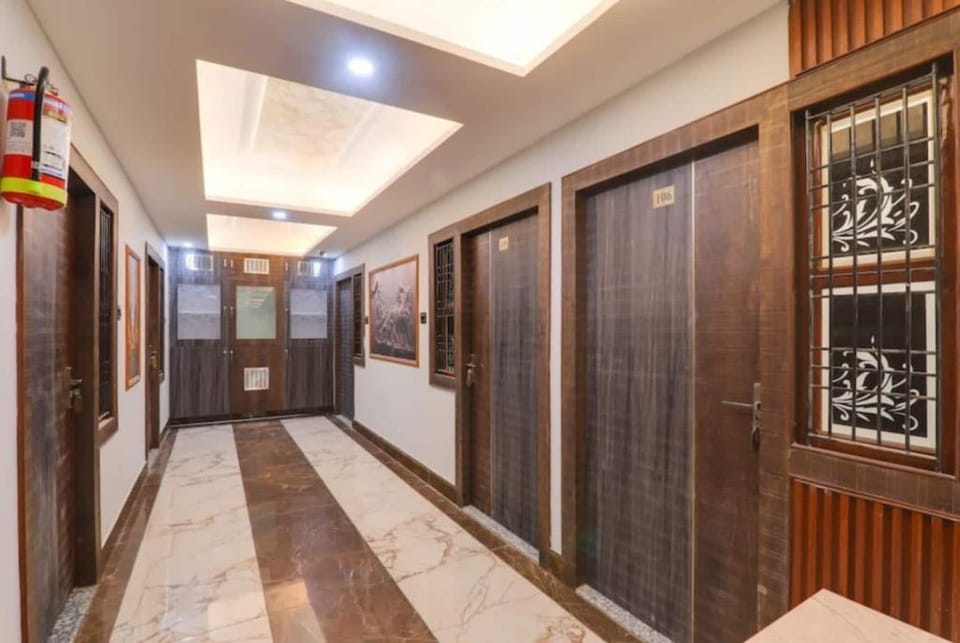 OYO 840119 Lakshmi Krishna Banquet Hotel in Lucknow