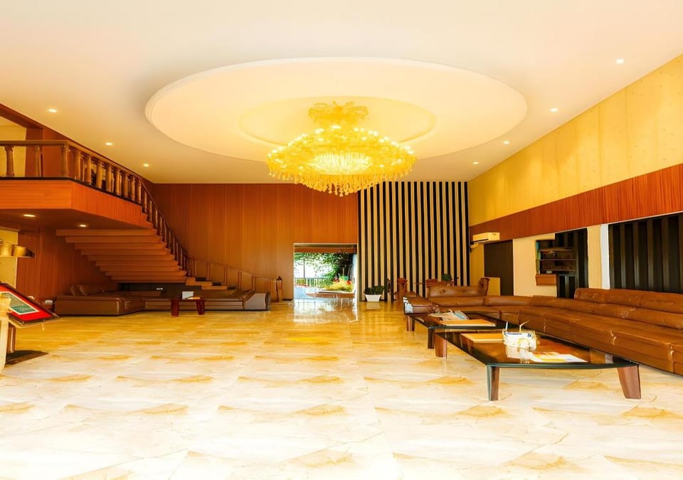 Pavillion Retreat Hotel in India