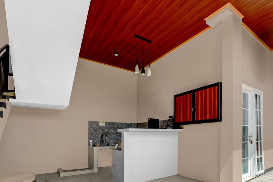 OYO 94924 Cidu Homestay Syariah Hotel in East Java