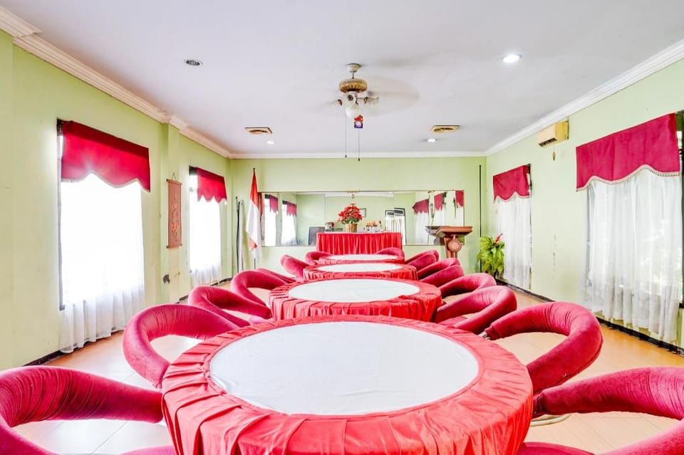 Dancenter Hotel Dian Chandra Hotel in Indonesia