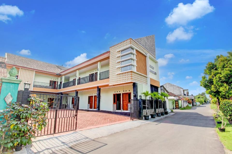 Hotel O Sleman Bandara Adi Sutjipto - 6 Hour Stay Hotel in Special Region of Yogyakarta