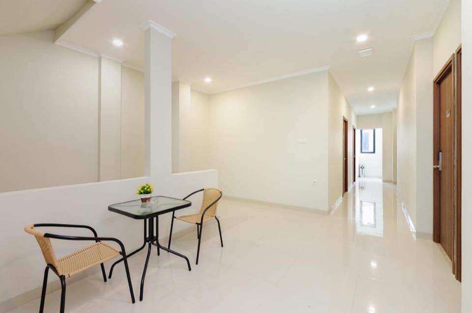 Ark Living Harum Manis Hotel in Jakarta