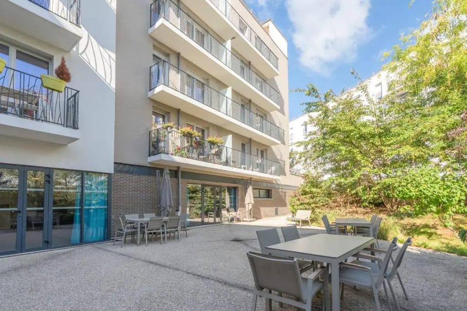 Quality Suites Parc Marne la Vallee Hotel in Bailly-Romainvilliers