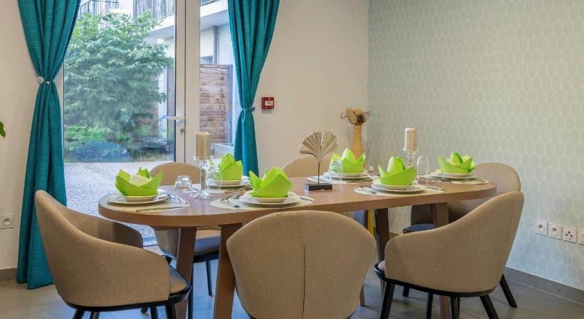 Quality Suites Parc Marne la Vallee Apartment hotel in Bailly-Romainvilliers