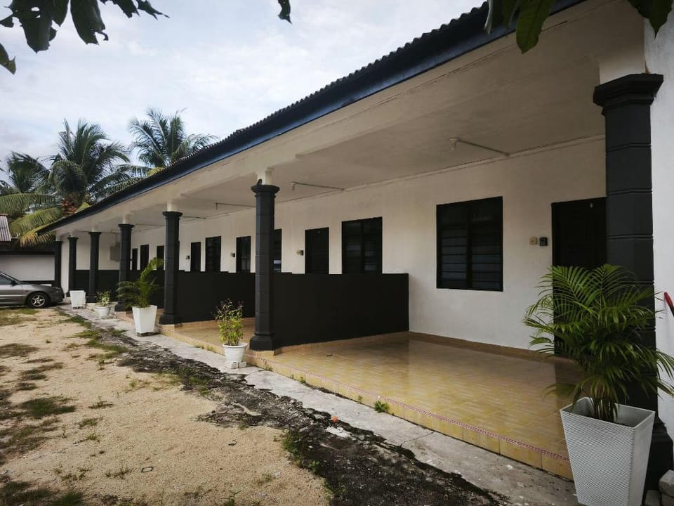 OYO 91244 Aufa Chalet Hotel in Terengganu, Malaysia