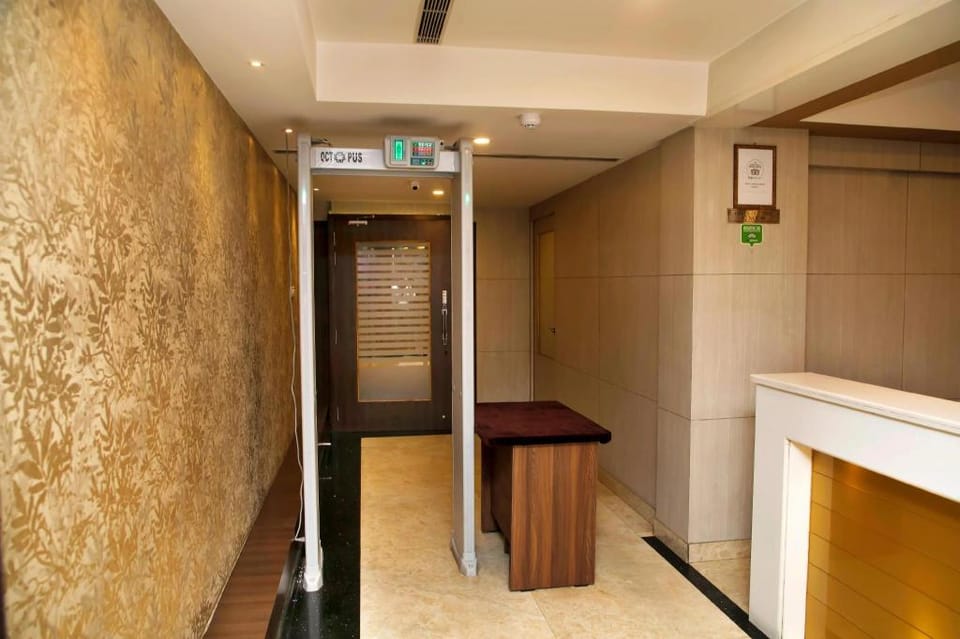 Hotel Ganga Grand Varanasi Hotel in Varanasi
