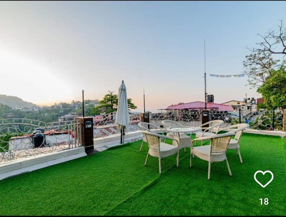 Clouddeck by Mussoorie International Hotel in Uttarakhand