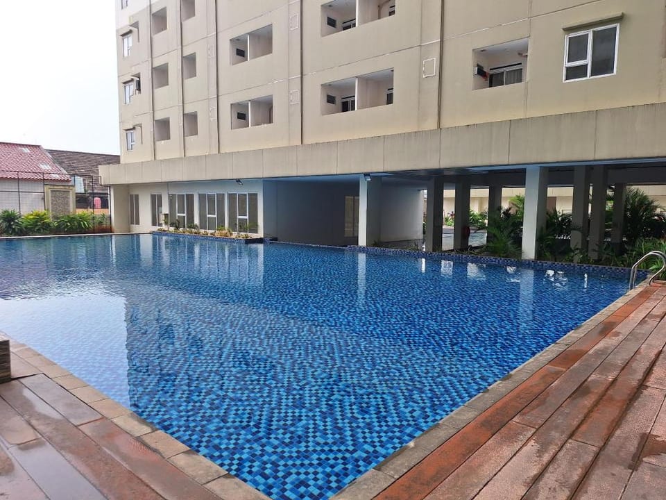 Bram Rooms Loftvilles City Serua Hotel in Jakarta