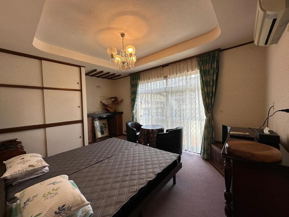 LIve Cafe &Hotelひすいの海、別館、民泊ひすいの海　Ⅱ Hotel in Japan