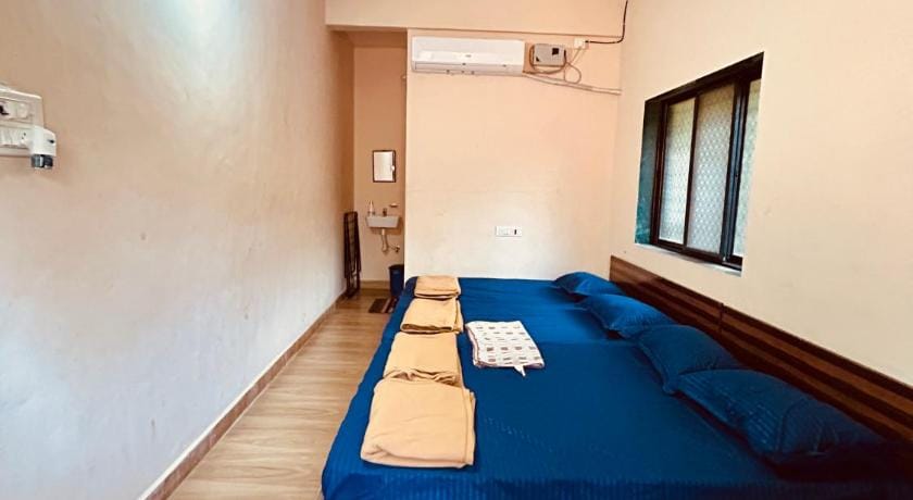 THE VILLAGE RETREAT Hotel in Alibag