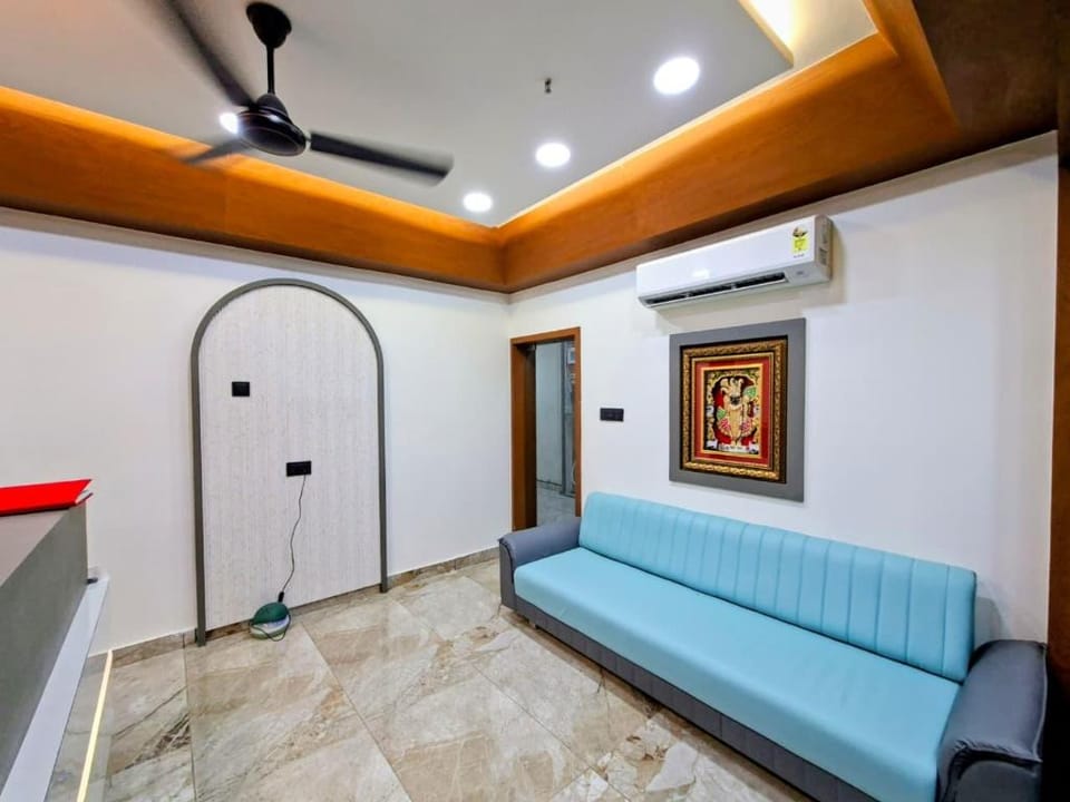 Hotel Matrushree - Near Shree Dwarkadhish Temple Hotel in Gujarat