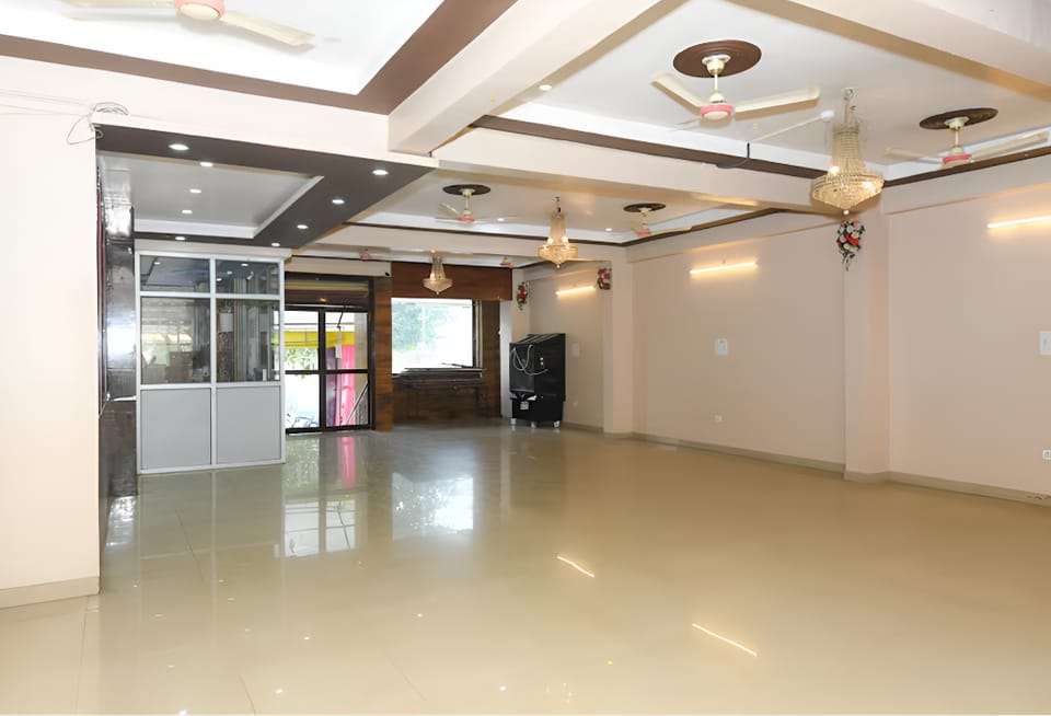 Hotel Moon Light Hotel in Lucknow