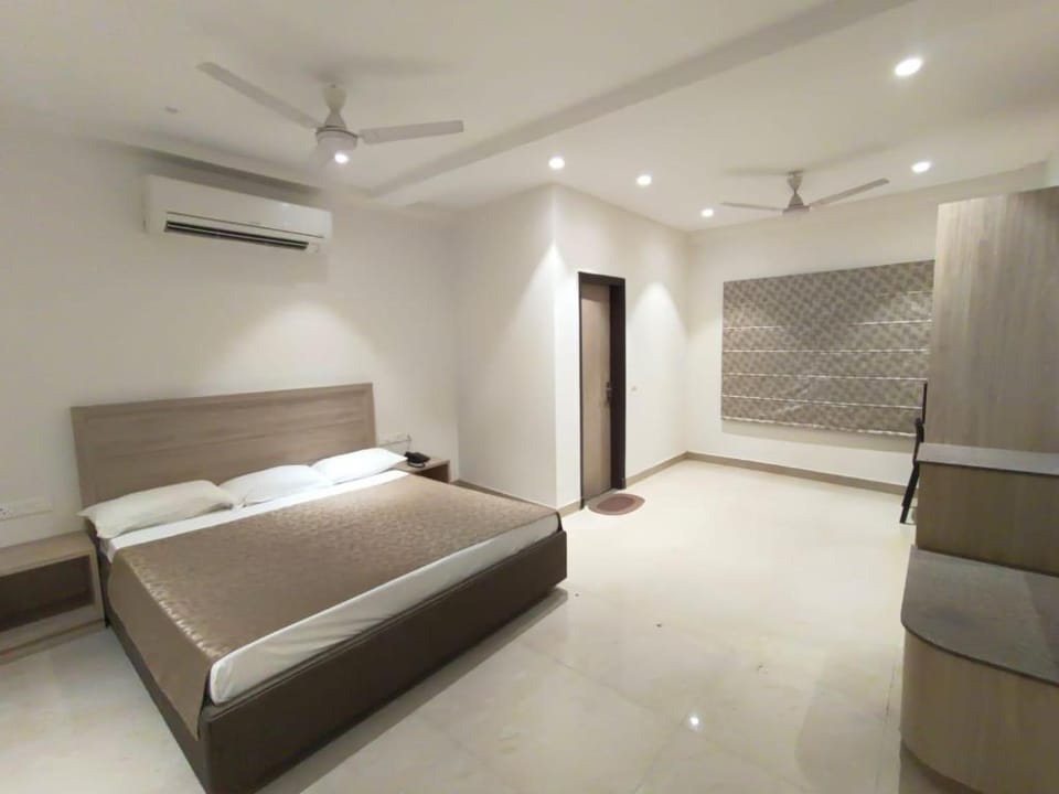 Hotel Bagla Atithi Banaras Varanasi Hotel in Varanasi