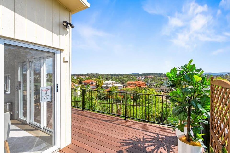 Cute 1-Bed Tiny House with Garden in Nature Apartment in Brisbane City