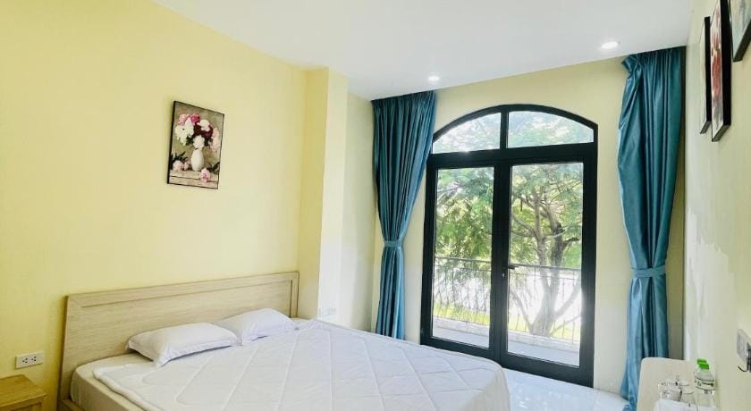 Lavender Cafe Hotel in Phu Quoc