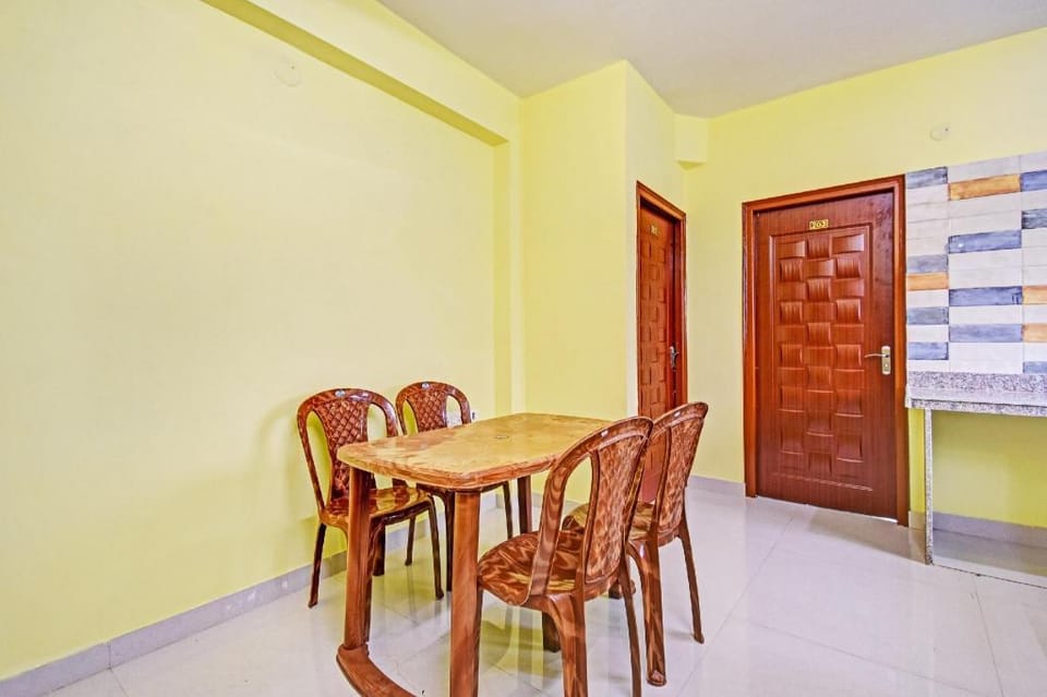 HOTEL O MAA RESIDENCY NEAR BISWA BANGLA Hotel in Kolkata