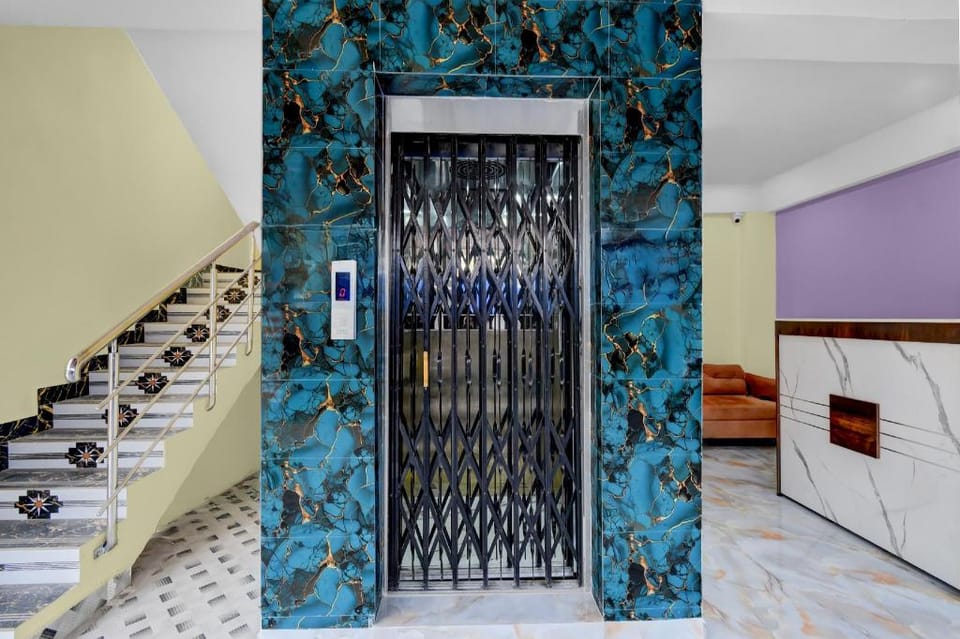 Hotel O Laxmi Grand Hotel in Hyderabad