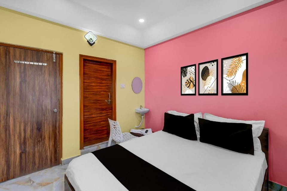 Hotel O Laxmi Grand Hotel in Hyderabad