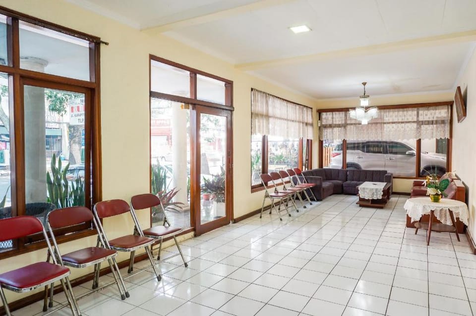 Dancenter Kurnia Hotel Hotel in Bandung
