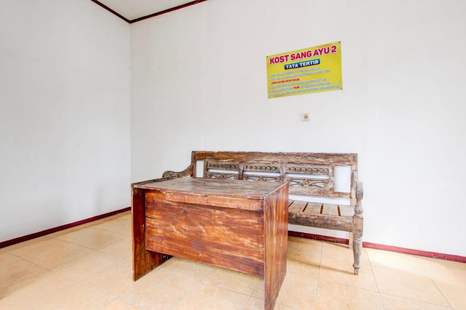 Dancenter Guest House Rania Hotel in Indonesia