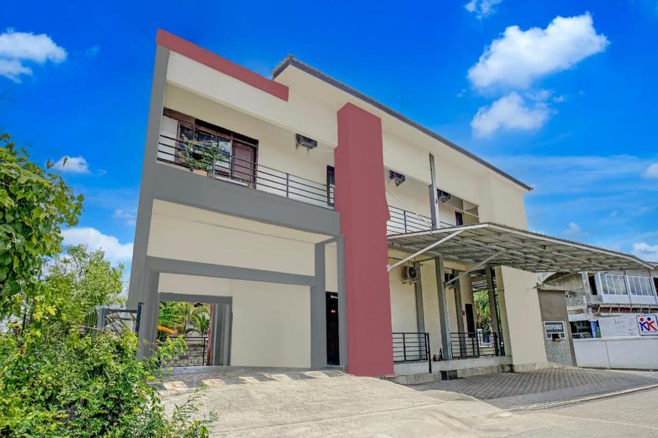 Dancenter Alif Guest House Hotel in Indonesia