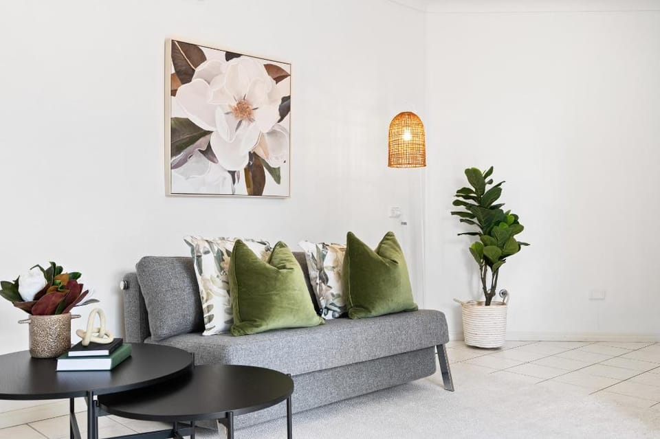 Chic 1-Bed Escape with Parking Bridgeman Downs Apartment in Brisbane City