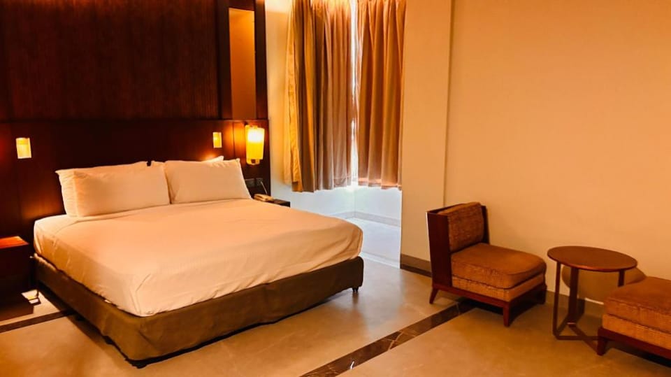 The Golden Tree hotel Jaunpur Hotel in Uttar Pradesh