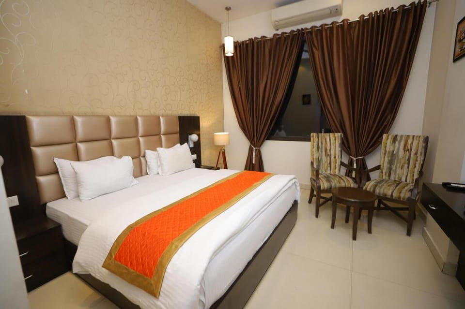 Hotel JM Vistaraa Bareilly Hotel in Uttar Pradesh